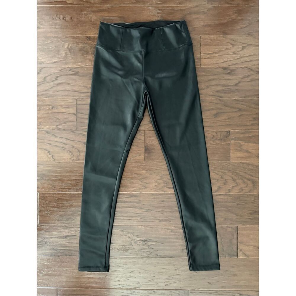 NWT Hunter & Brown Black Faux Leather Leggings Medium